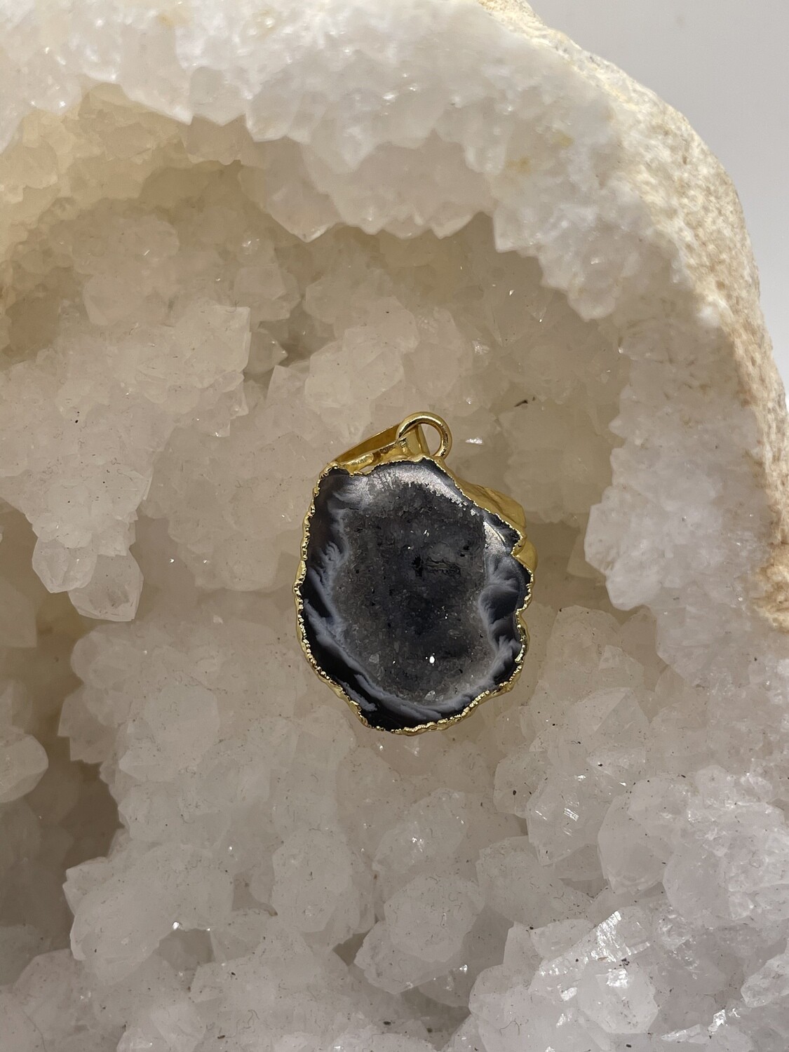 PENDENTIF GEODE AGATE