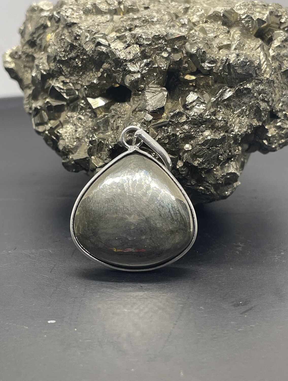 PENDENTIF EN PYRITE