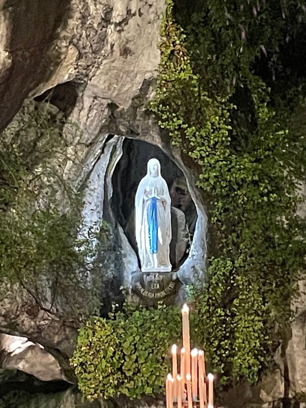 LOURDES