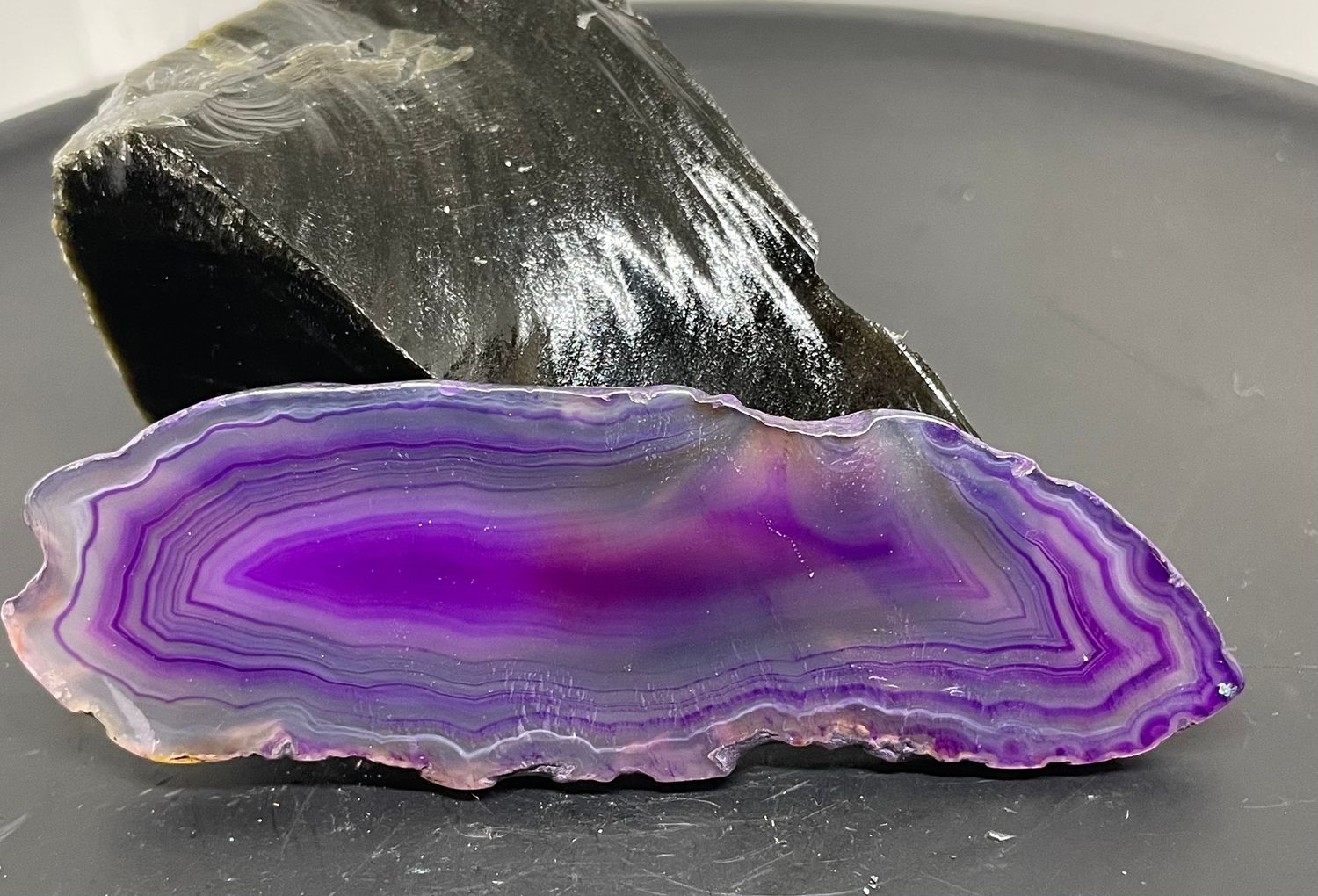 TRANCHE D’AGATE TEINTÉE