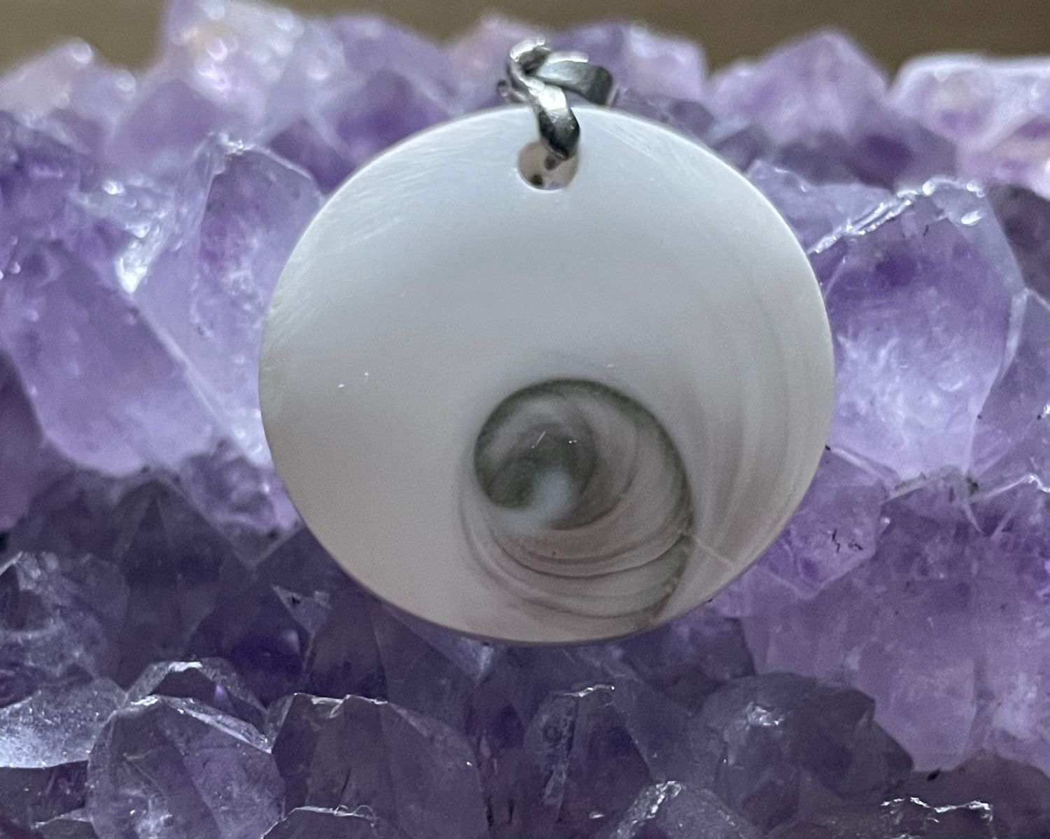 PENDENTIF OEIL DE SAINTE LUCIE