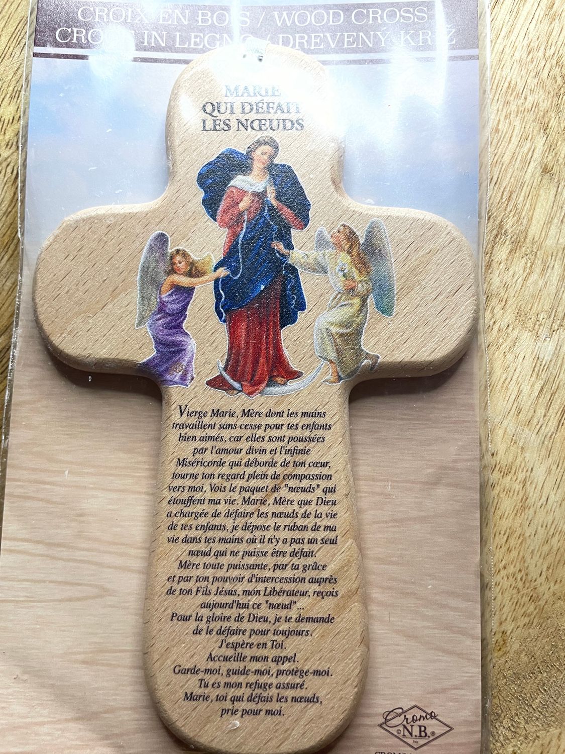 CROIX MARIE QUI DÉFAIT LES NOEUDS