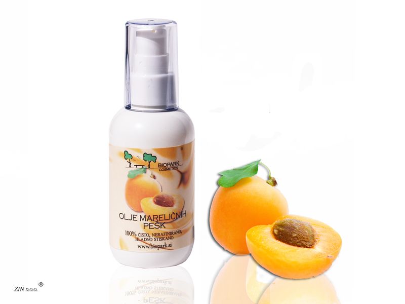 Organic apricot kernel oil, 100 ml