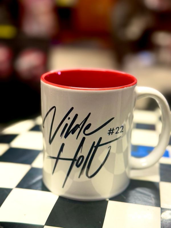 Gokoppen Nytt design med rød Innside.