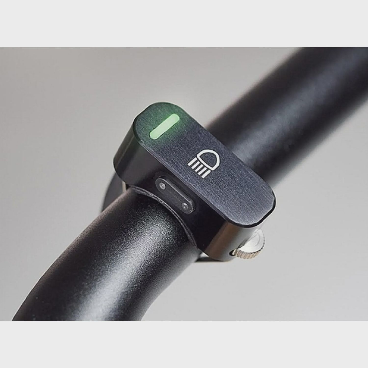 SON Ladelux handlebar switch