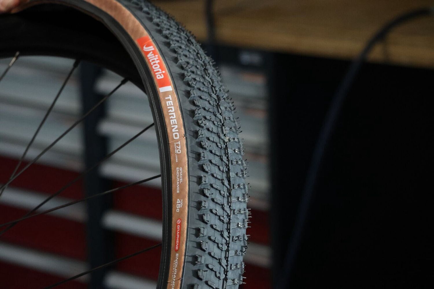Vittoria Terreno T70 Coarse Loose Tubeless Tyres, Colour: Brown, Tyre Size: 700 x 45