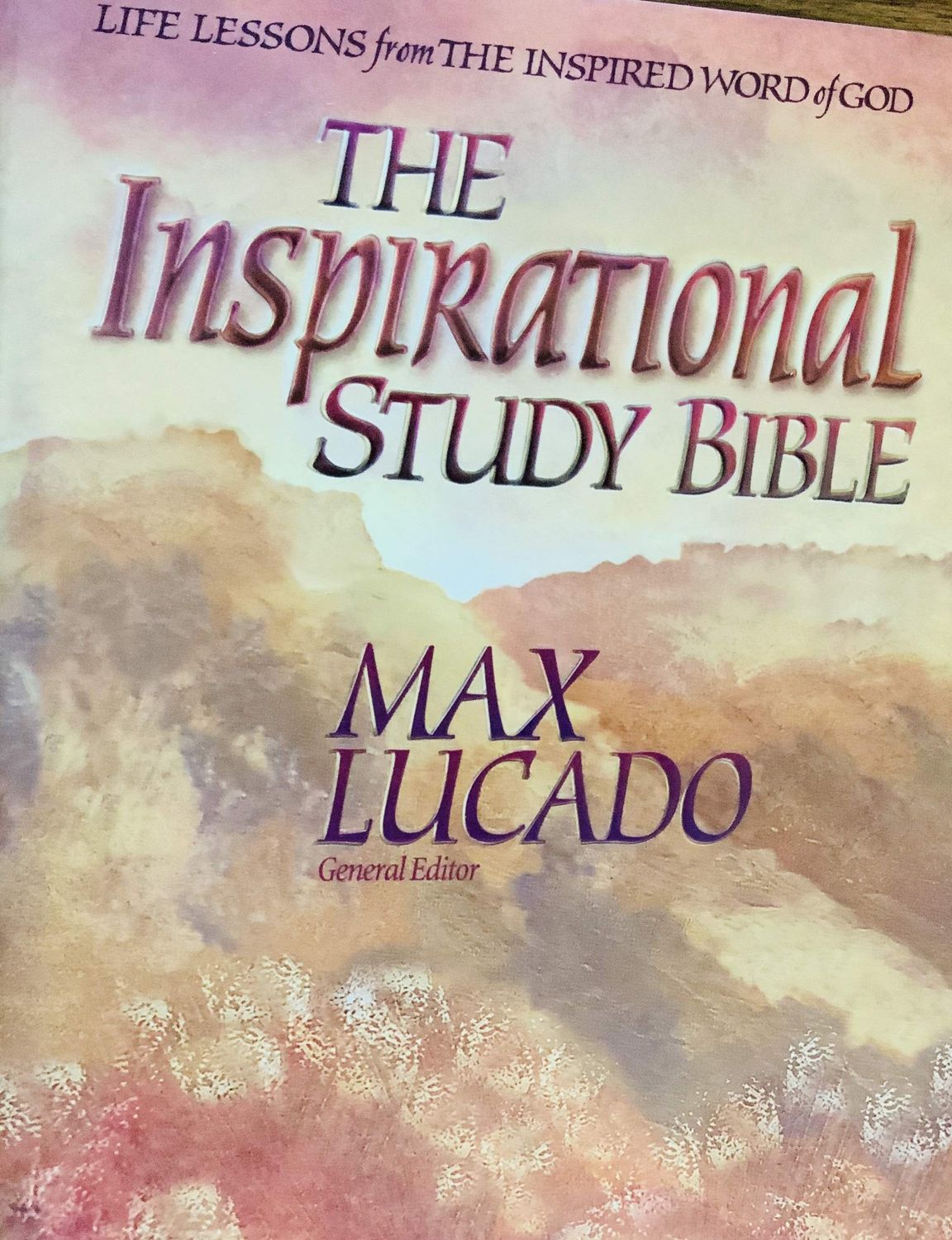 The Inspirational Study Bible: New Century Version....