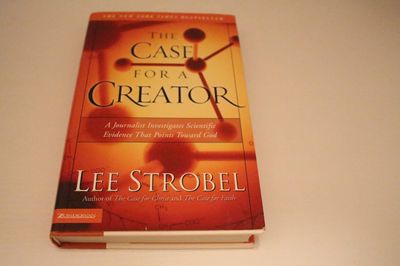 The Case for a Creator: A Journalist Investigates Scientific Evidence That Points Toward God..