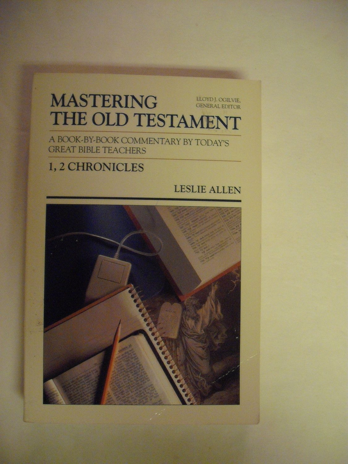 1, 2 Chronicles (Mastering the Old Testament, 10)...