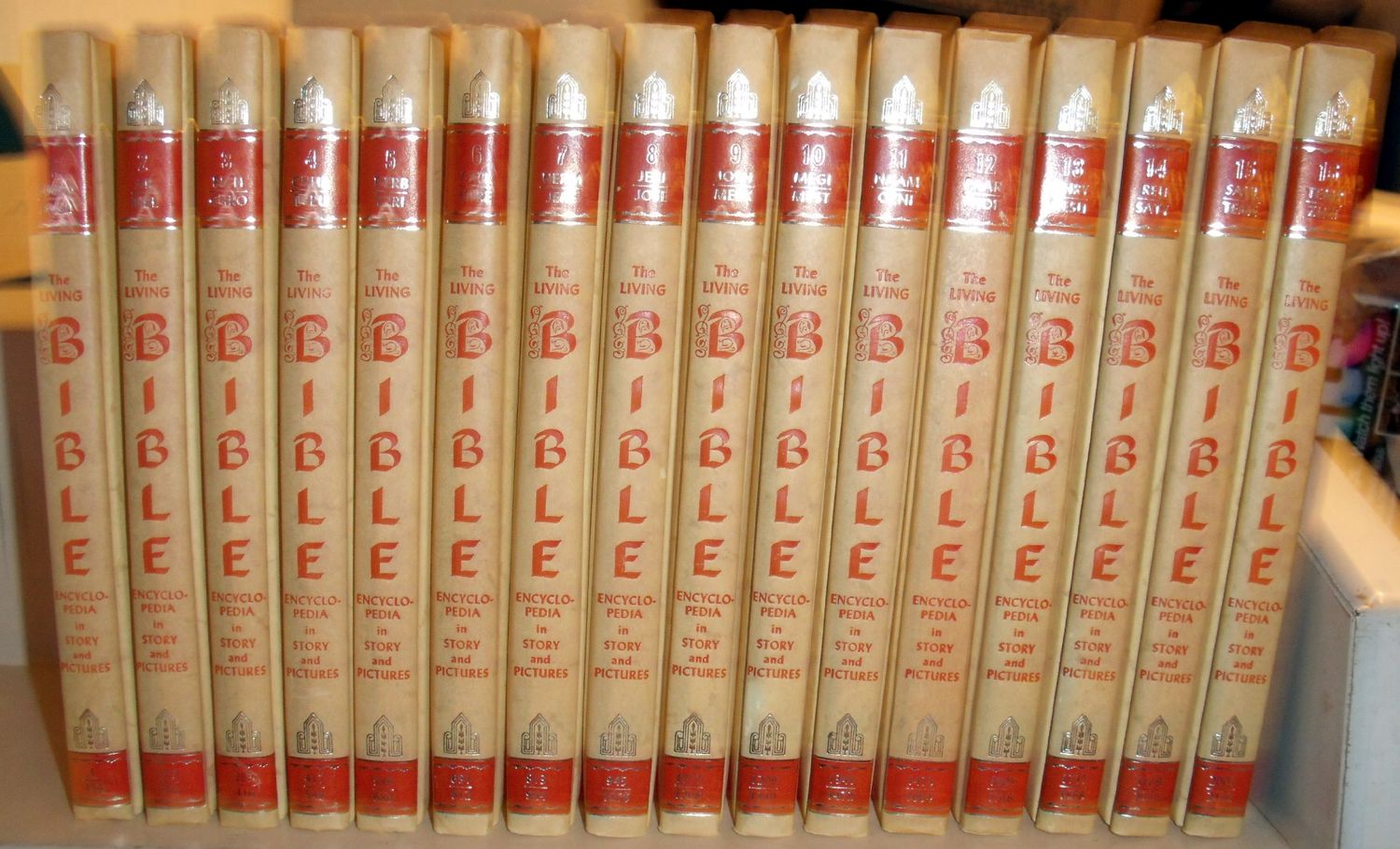 The Living Bible Encyclopedia in Story and Pictures (Art Treasure Edition, Complete 16 Volume Set)..