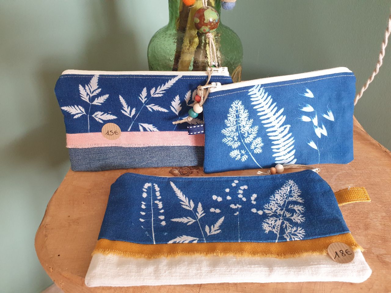 Pochette trousse aux empreintes végétales cyanotype