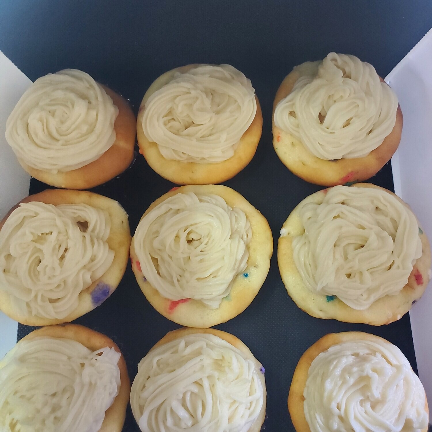 Assorted cupcakes