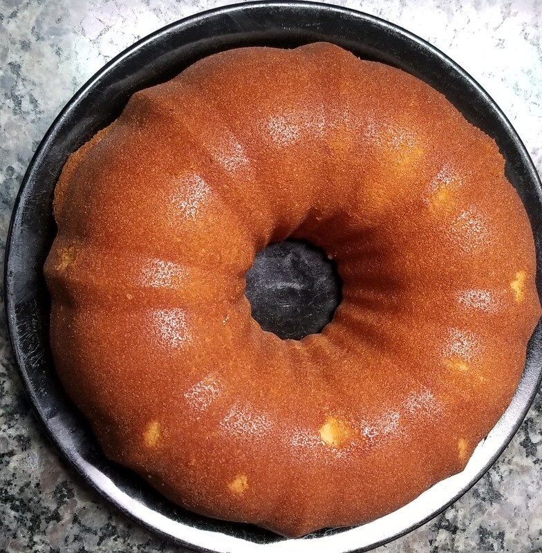 Pineapple upside-down pound cake