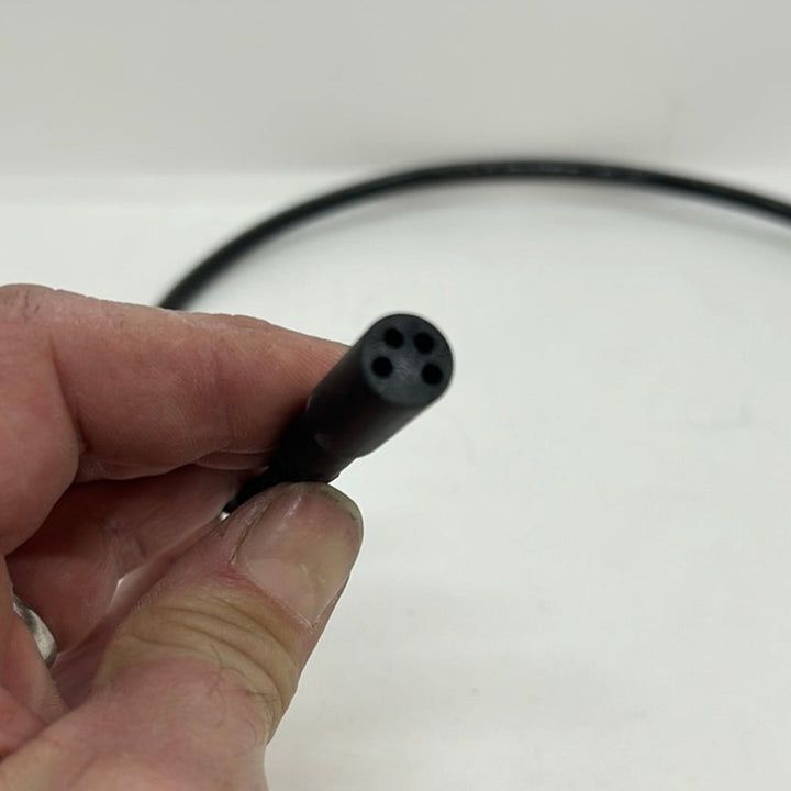 4-Pin “AK” Cable Stub To Molex 4-Pin “AK” Cable Stub To Molex