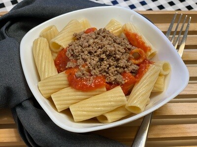 RIGATONI A LA BOLOÑESA CON CARNE