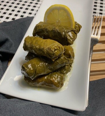 HOJAS DE PARRA COCIDAS DE CARNE