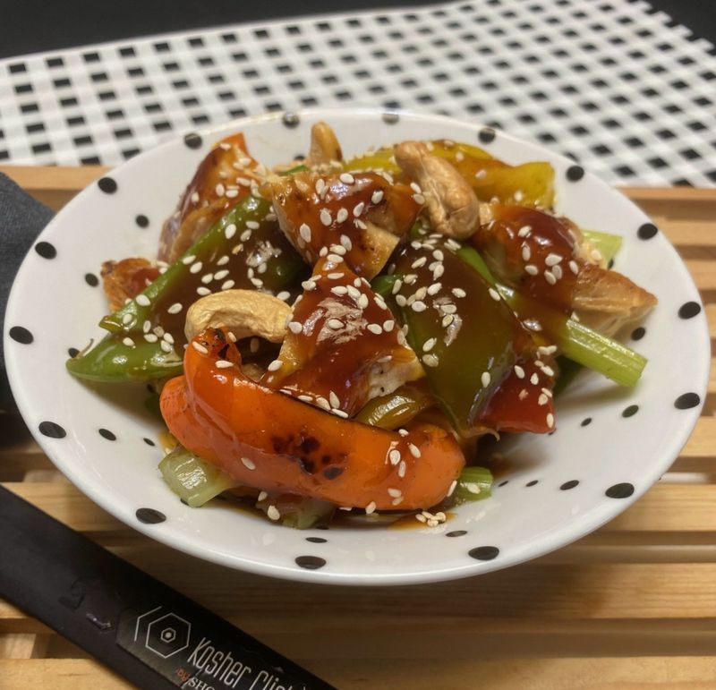 POLLO TERIYAKI CON NUEZ DE LA INDIA