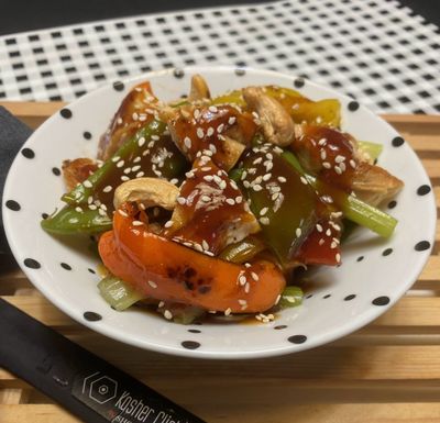 POLLO TERIYAKI CON NUEZ DE LA INDIA