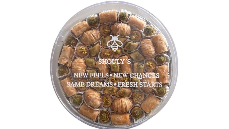 MINI PASTELITOS ARABES CHAROLA REDONDA