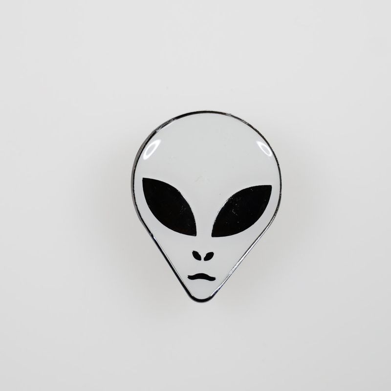 Alien Face Pin, black trim (single item)