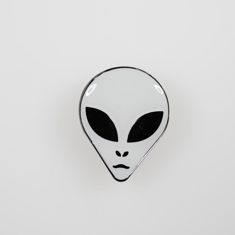 Alien/Extraterrestrial Face Pin, black trim (single item)