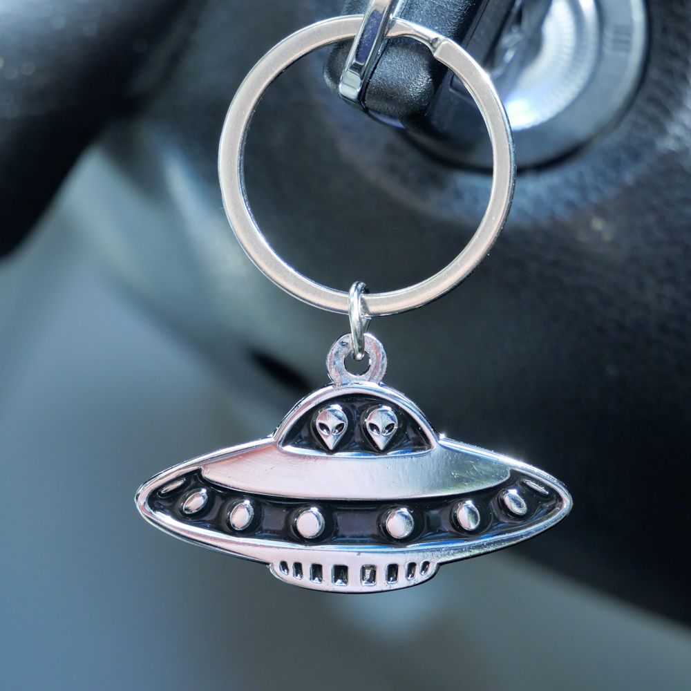 UFO Flying Saucer Keychain/Key Ring (single)