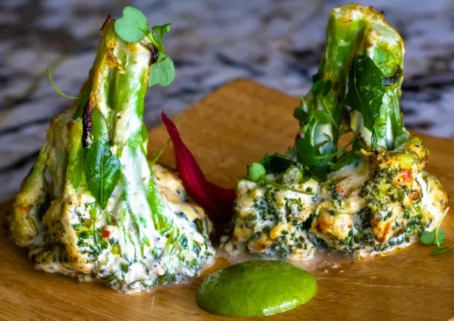 Tandoori Flowers - Broccoli or Cauliflower Tandoori Flowers - Broccoli or Cauliflower