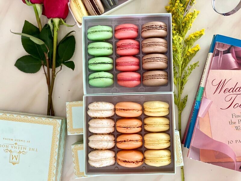 Macarons (Set of 12)