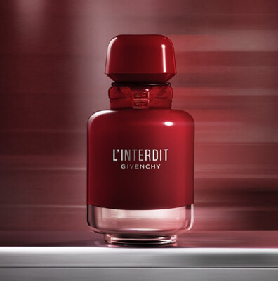 L&#39;INTERDIT GIVENCHY ROUGE ULTIME