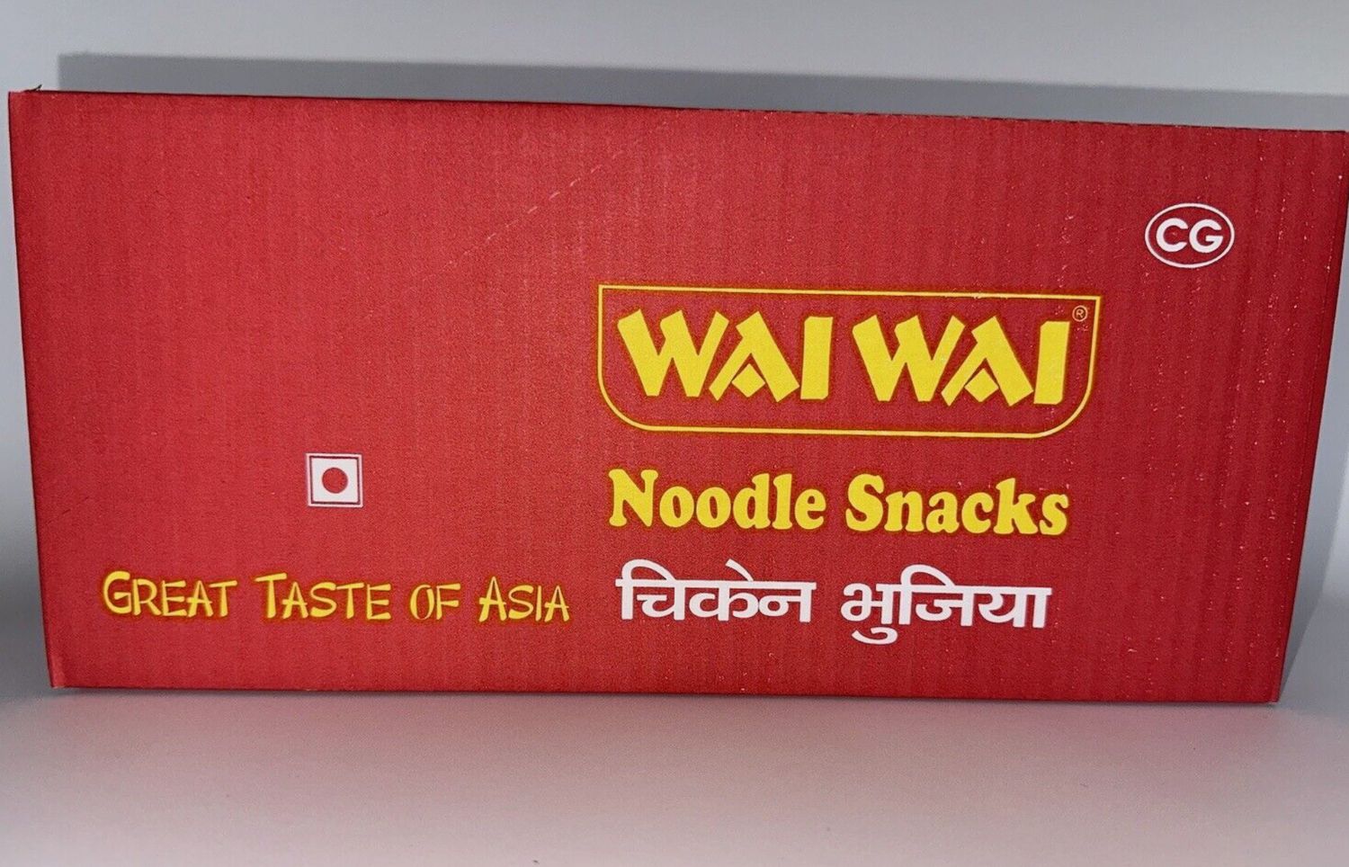 Wai Wai Noodles Snack Box 900g