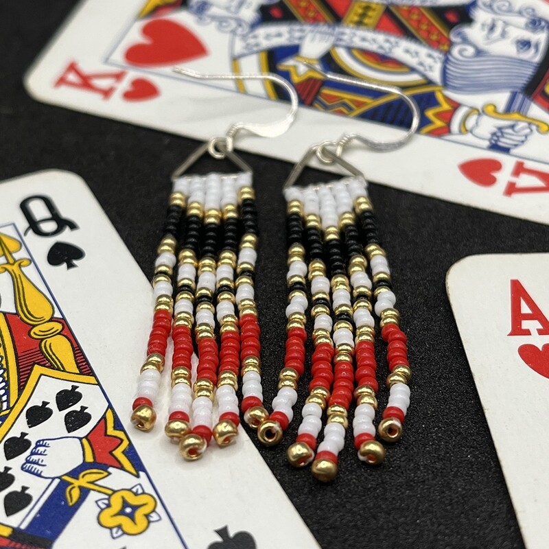 Viseči uhani poker