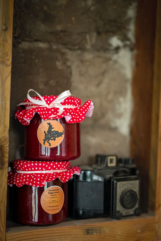 Kakukkfüves Meggylekvár