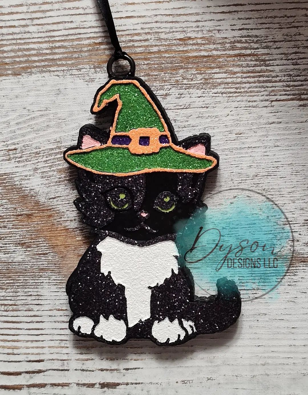 Cat in a hat - Create your custom (7-14 business day TAT)