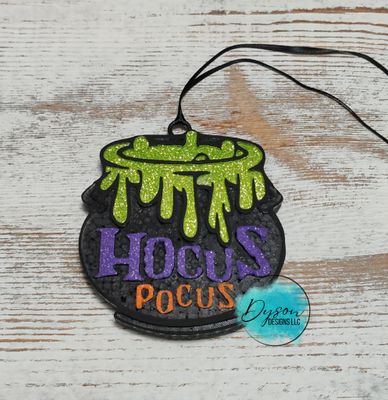 Cauldron in witches brew scent