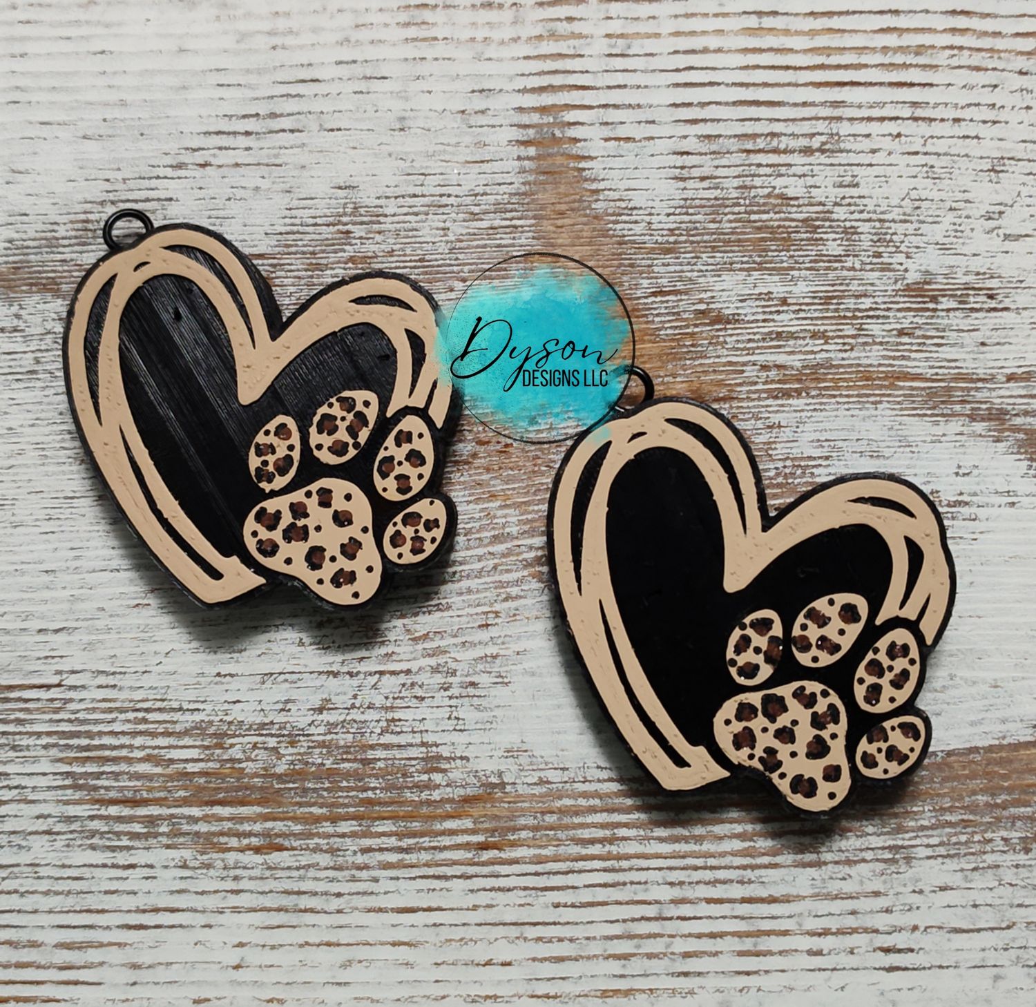 Paw print heart vent size - Create your custom (7-14 business day TAT)