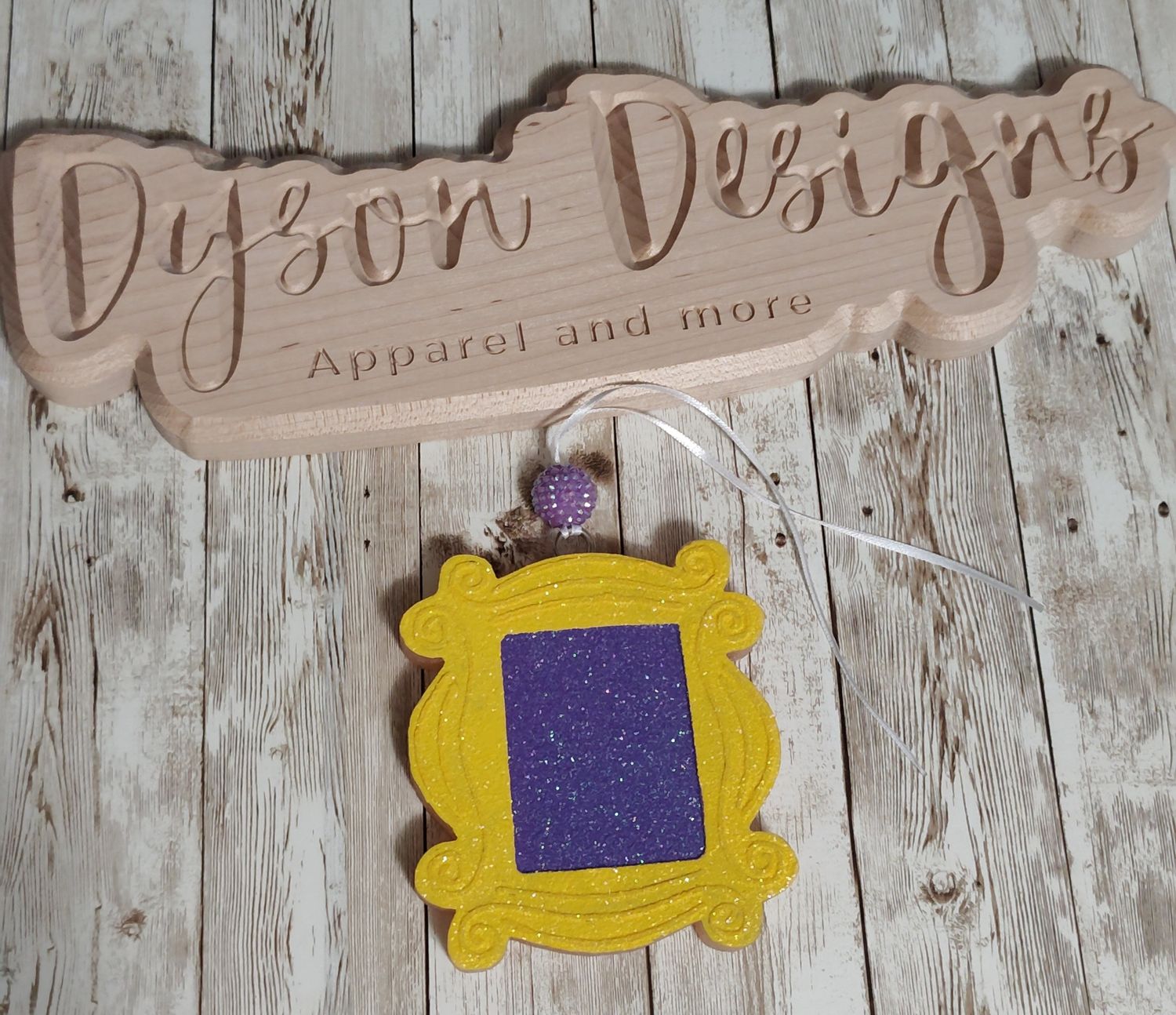 Picture frame - Create your custom (7-14 business day TAT)