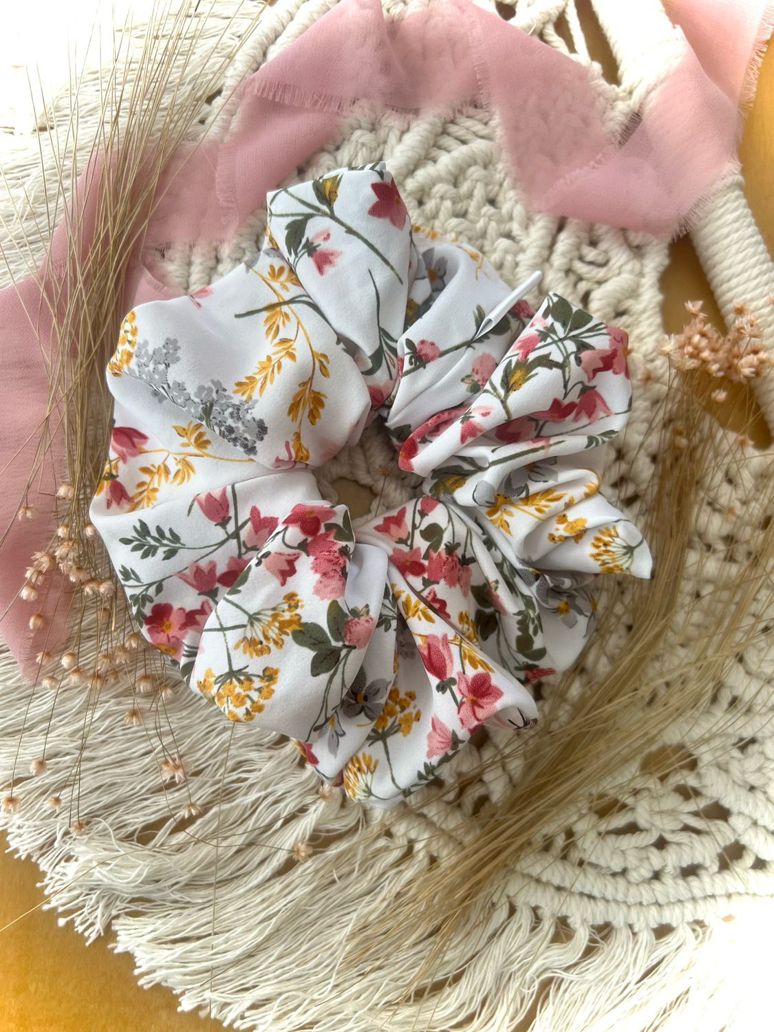 White Bouquet Wildflower