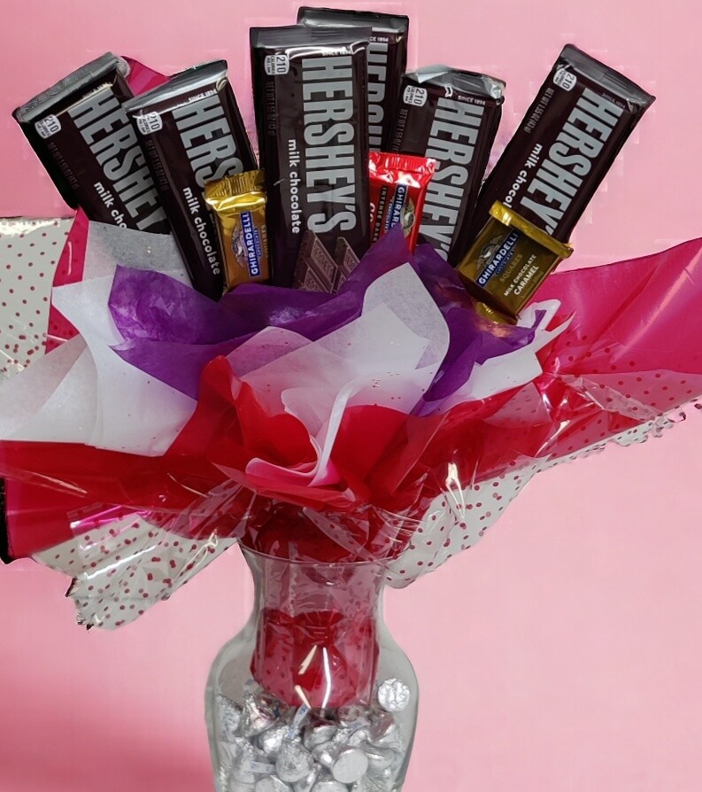 Grand candy bouquet