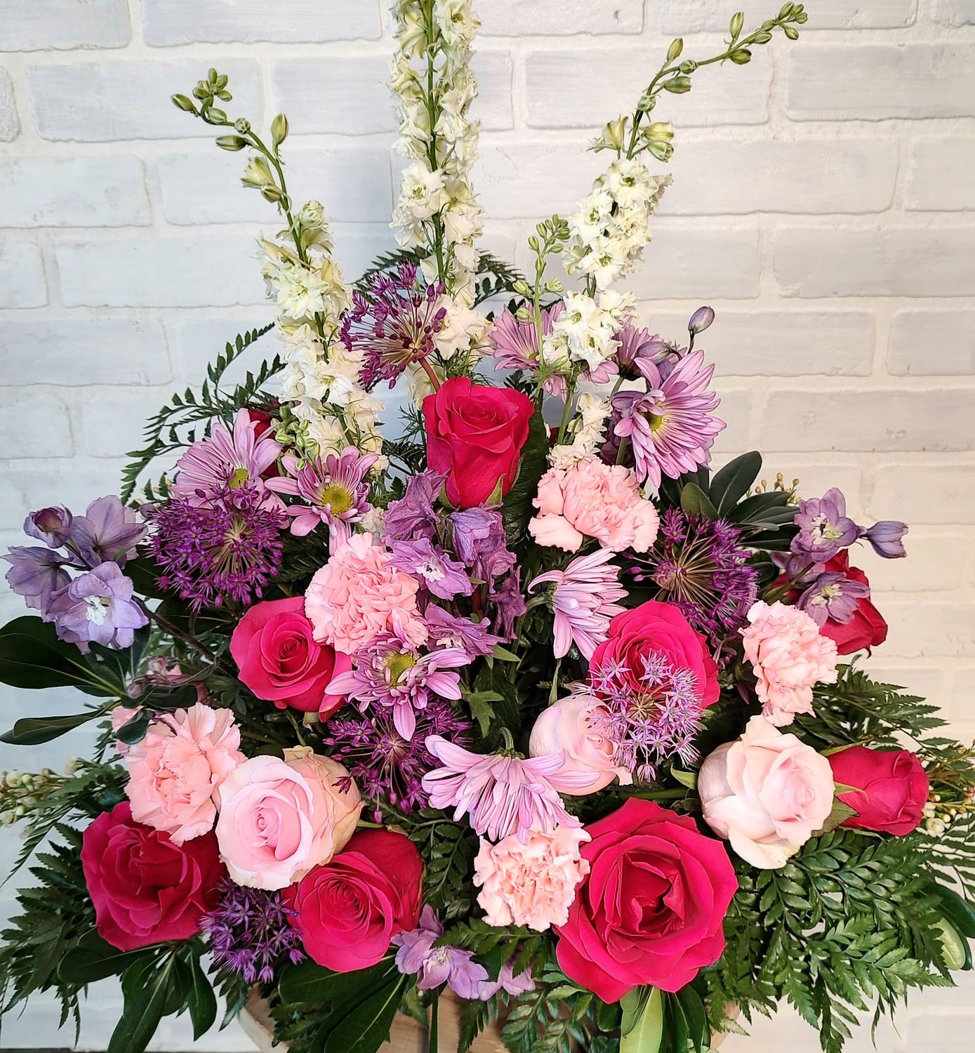 Large Sympathy Arrangement (Designers Choice)