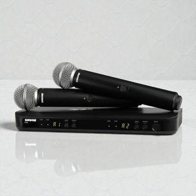 Shure BLX288/SM58, Dual Microphone Vokal Dynamic, Wireless