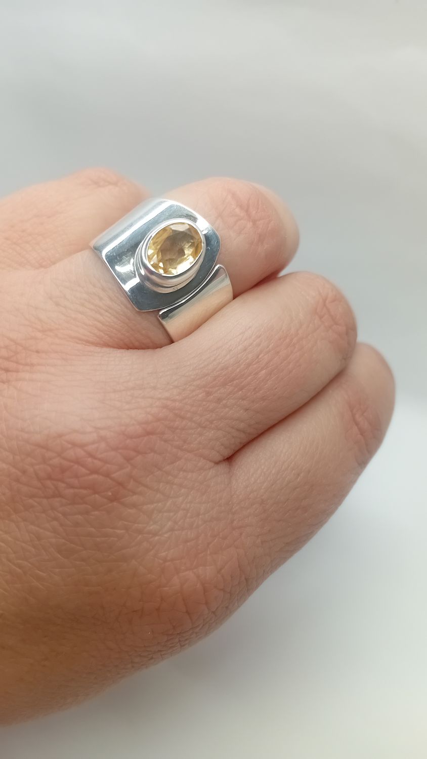 Anillo Citrino