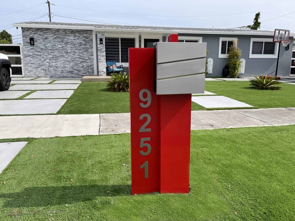 Apex Custom Mailboxes