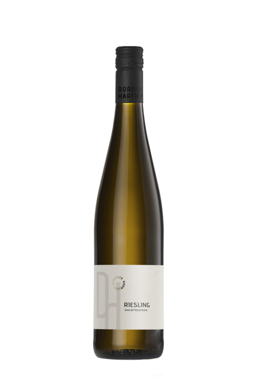 Riesling halbtrocken | 2022 Riesling halbtrocken | 2022
