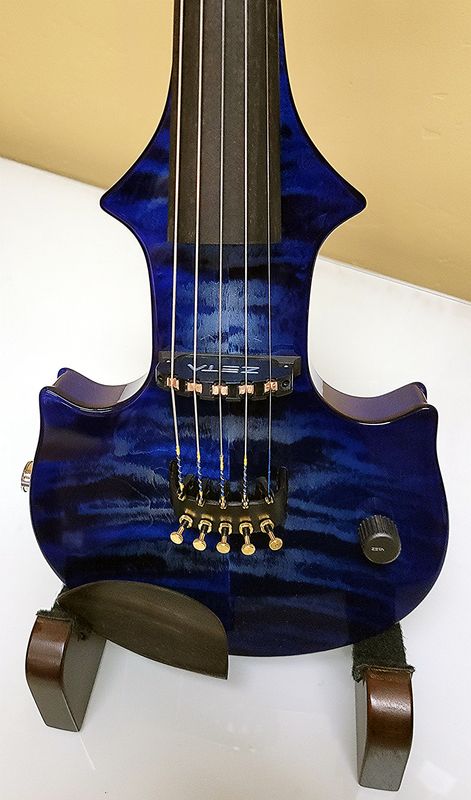Fusion Legacy TransBlue Burst Fusion Legacy TransBlue Burst