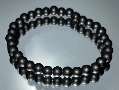 Black beaded bracelet