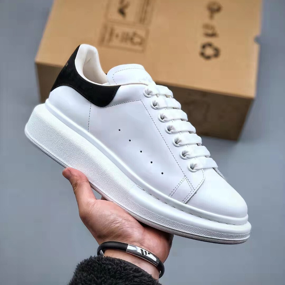 Putian Pure Original McQueen Shoes Black Velvet Tail Black Leather Tail Classic Small White Shoes White Blue Men&#39;s And Women&#39;s Heightened Platform Shoes