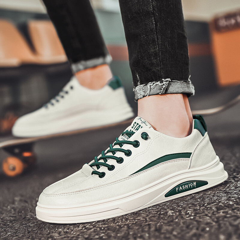 Summer Breathable Thin Men&#39;s Shoes 2023 New Casual White Shoes Leather Shoes Men&#39;s Flat Shoes All-match Trendy Shoes