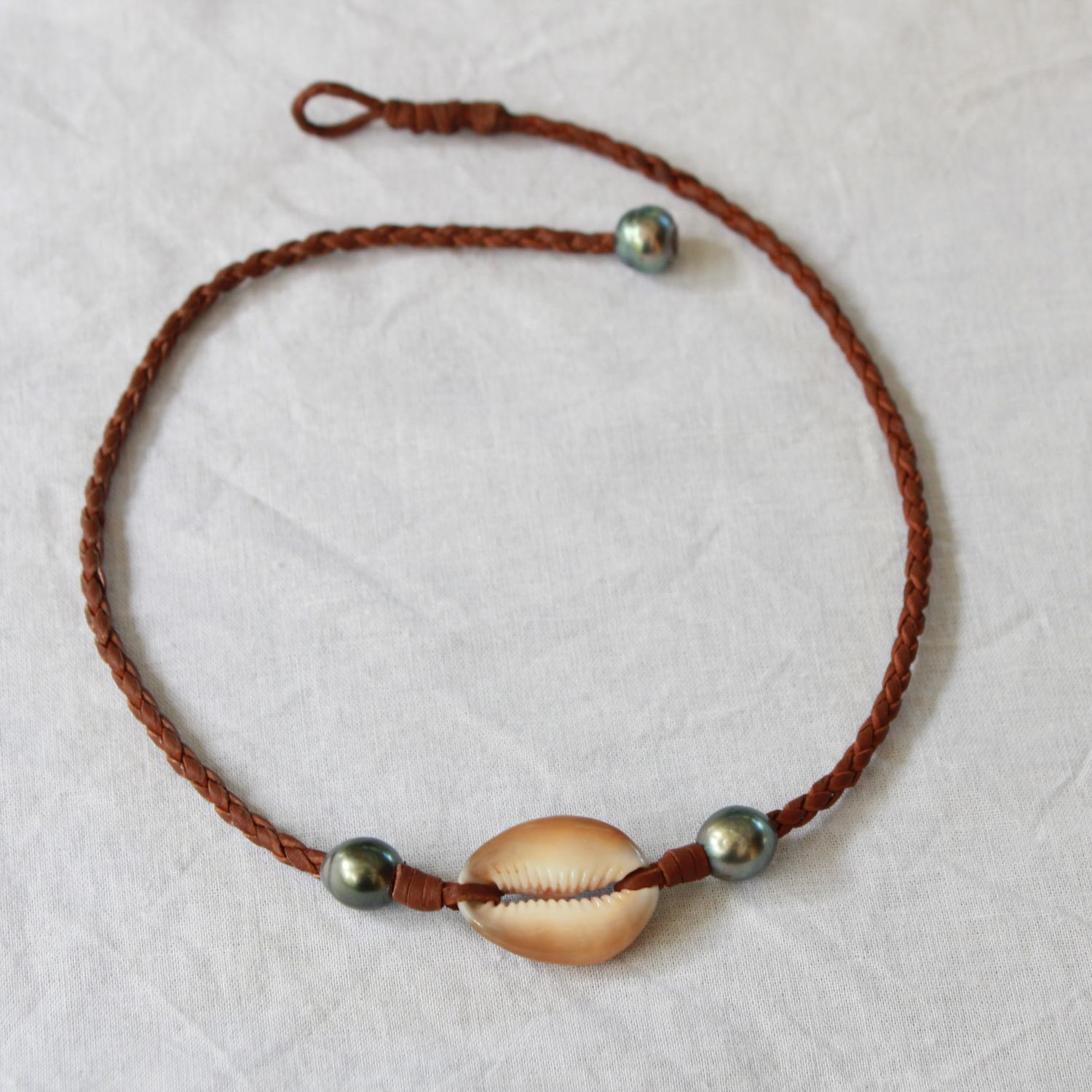 Collier Caurie Brown