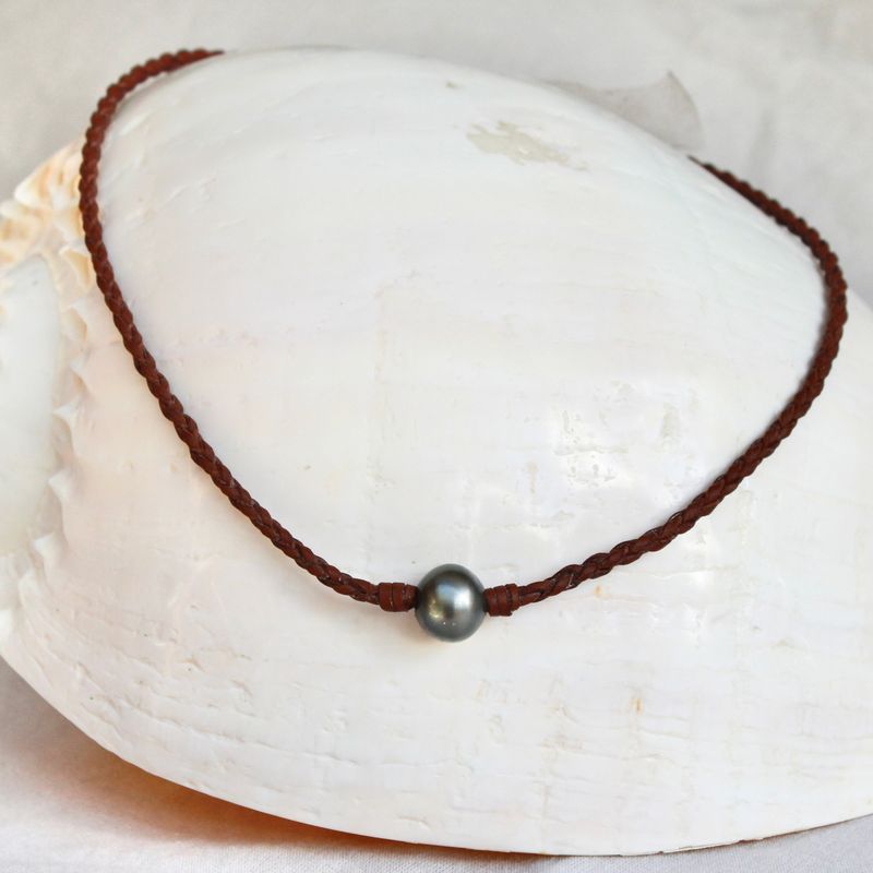 Collier Caret brown