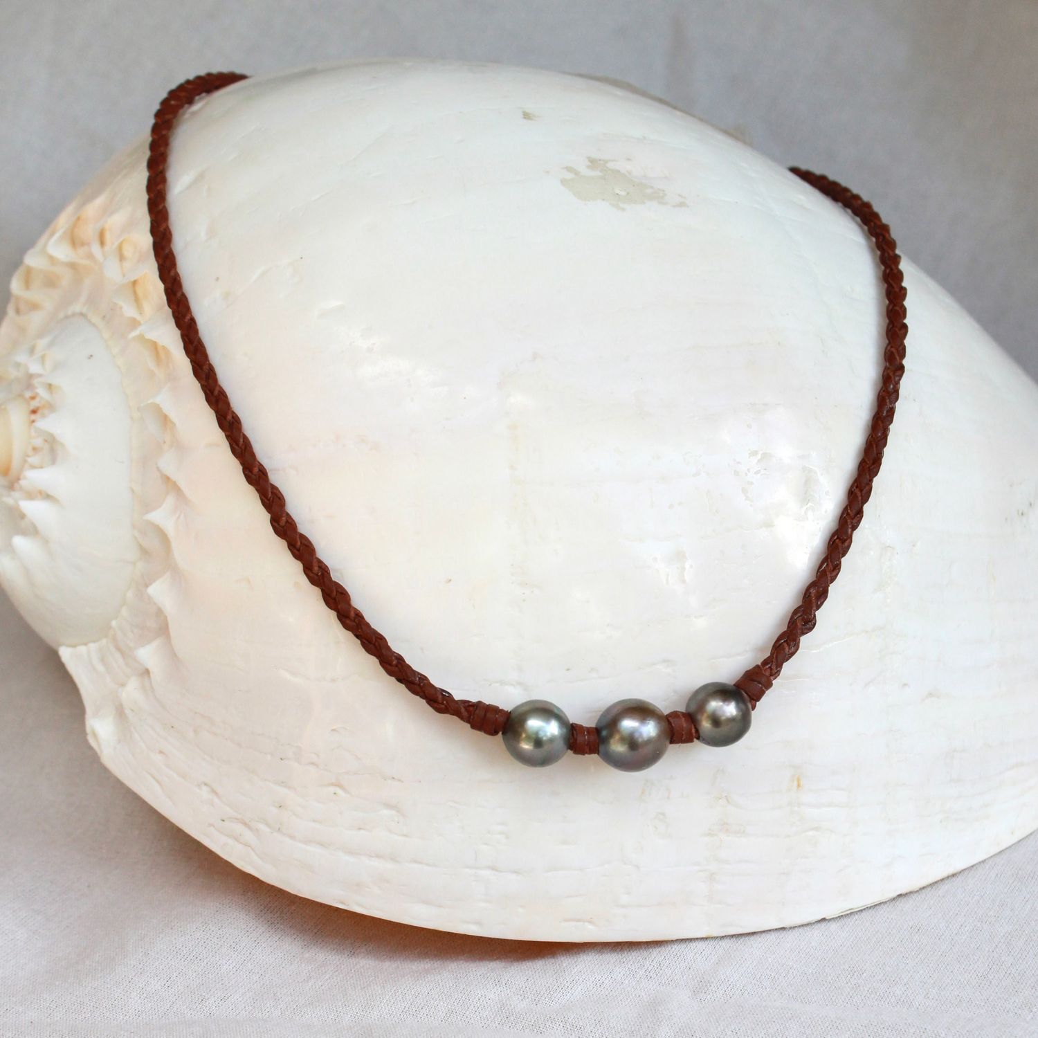 Collier Fajou